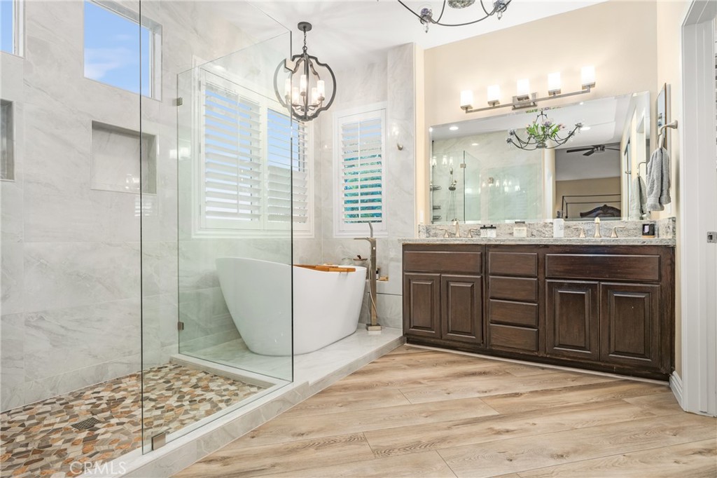 Lake Forest, California, 92610, United States, 6 Bedrooms Bedrooms, ,3 BathroomsBathrooms,Residential,For Sale,1850391