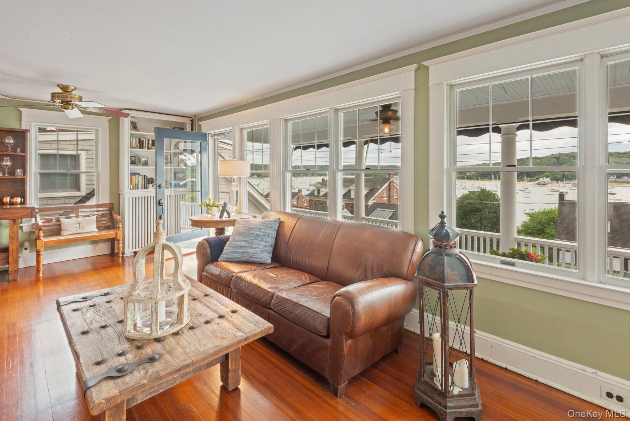 Northport, New York, 11768, United States, 3 Bedrooms Bedrooms, ,2 BathroomsBathrooms,Residential,For Sale,1925556