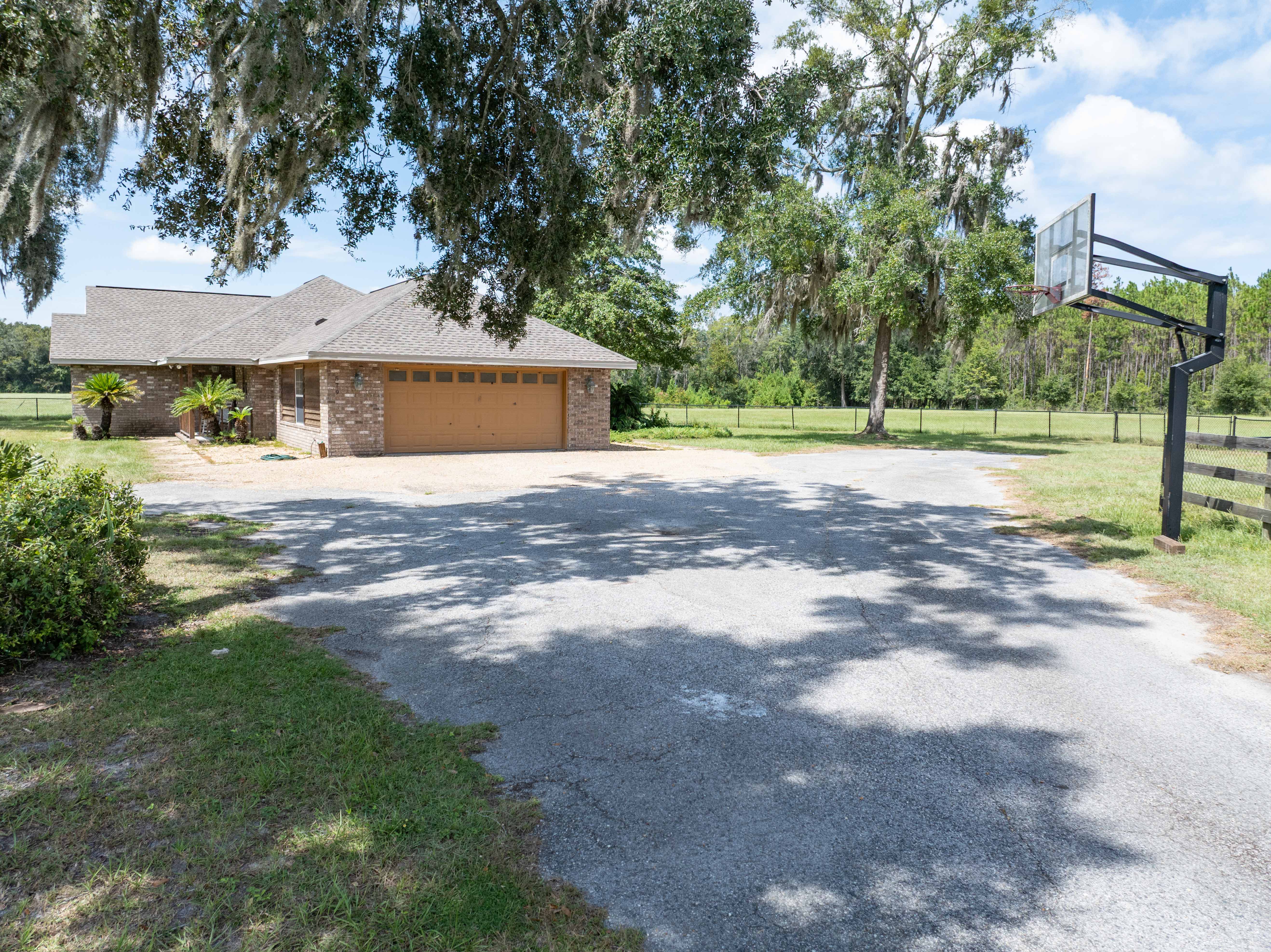 LAKE CITY, Florida, 32024, United States, 3 Bedrooms Bedrooms, ,2 BathroomsBathrooms,Residential,For Sale,1948883