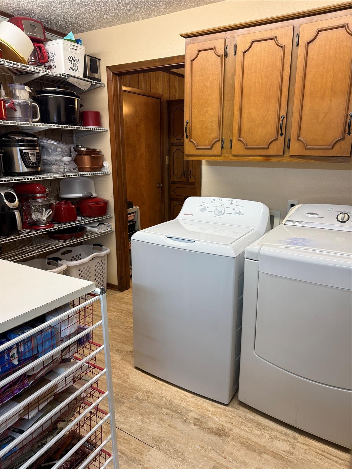 Paris, Texas, 75462, United States, 3 Bedrooms Bedrooms, ,2 BathroomsBathrooms,Residential,For Sale,2008207