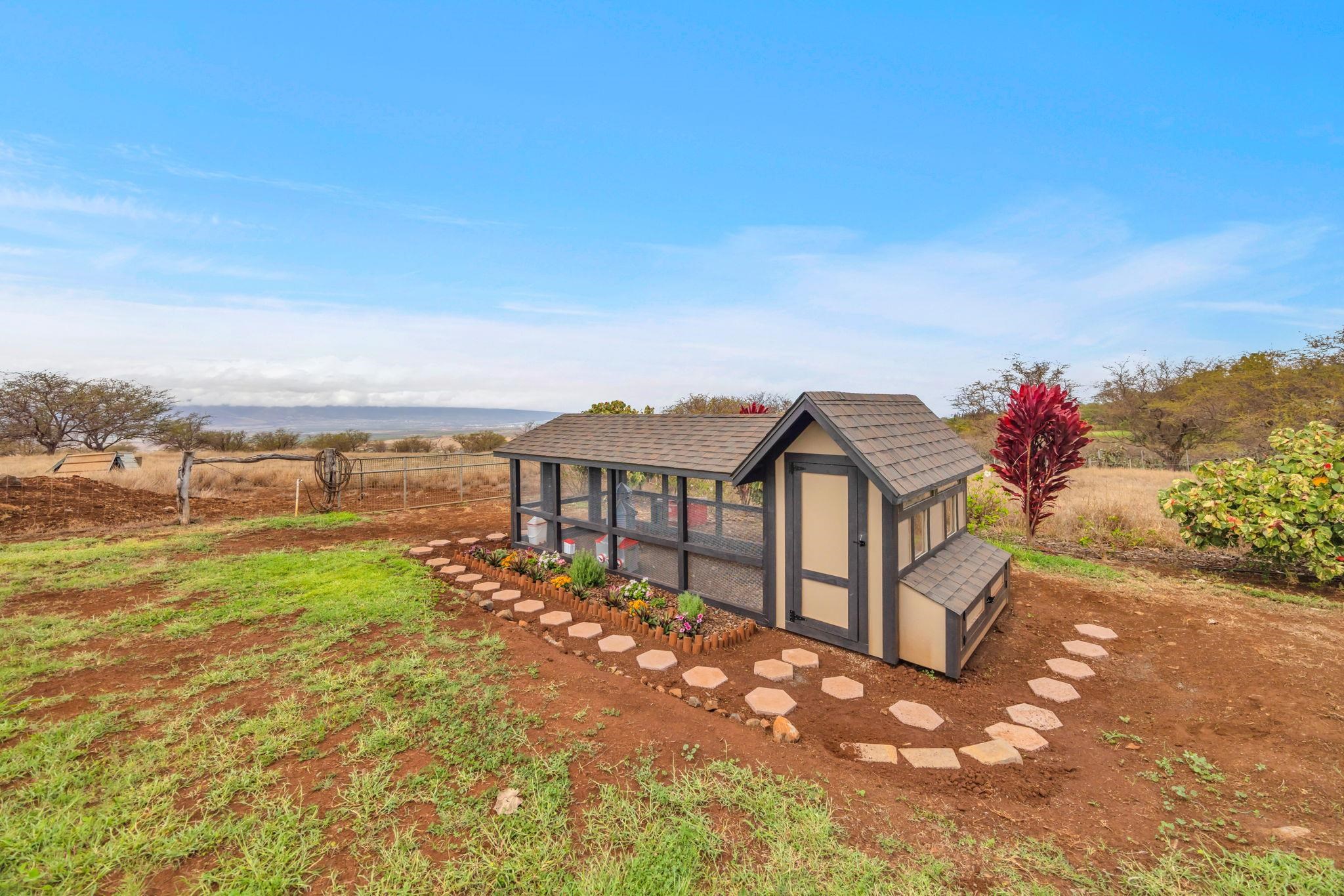 Kula, Hawaii, 96790, United States, 2 Bedrooms Bedrooms, ,2 BathroomsBathrooms,Residential,For Sale,1990288