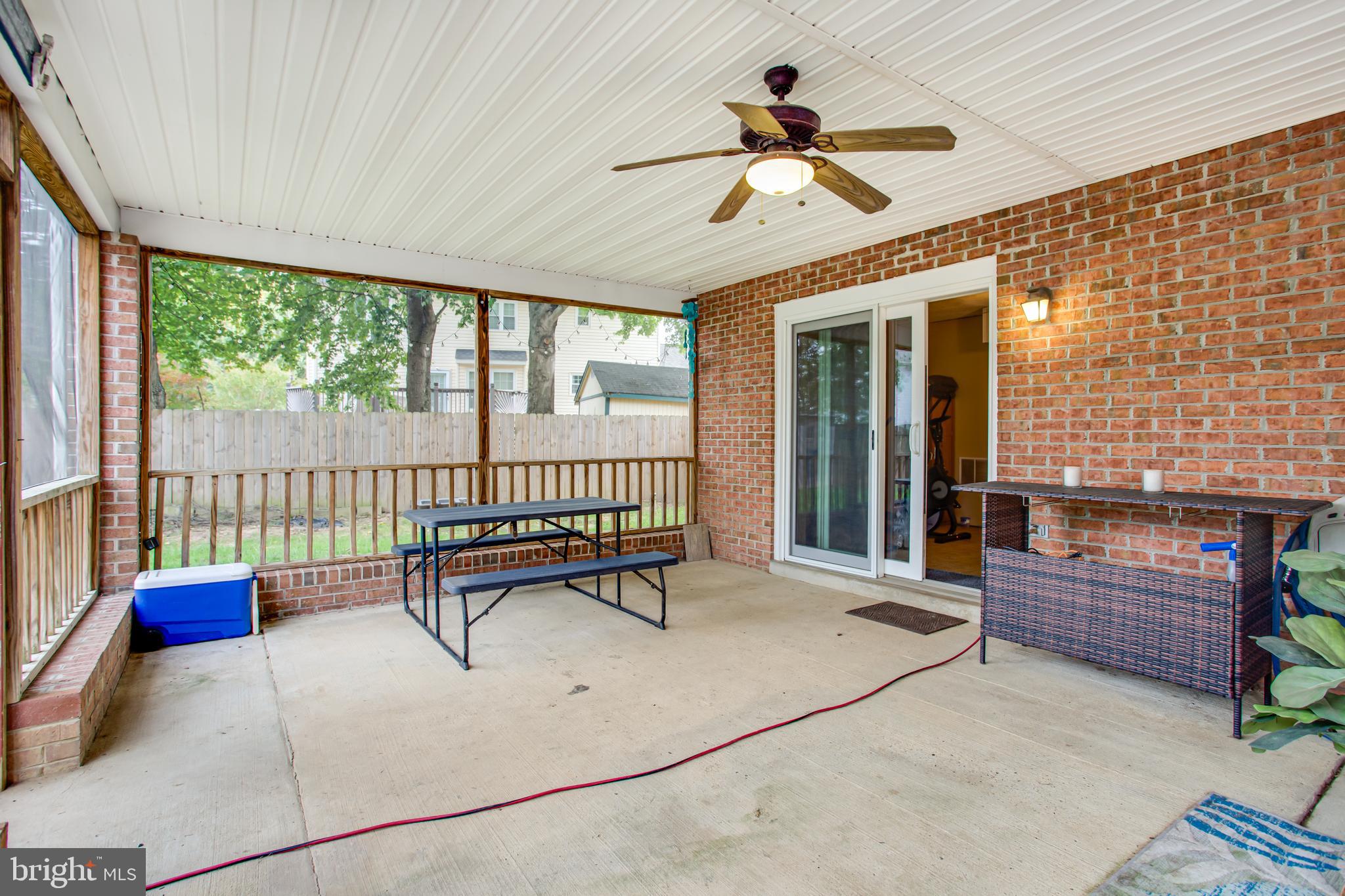 Waldorf, Maryland, 20601, United States, 5 Bedrooms Bedrooms, ,5 BathroomsBathrooms,Residential,For Sale,1977344