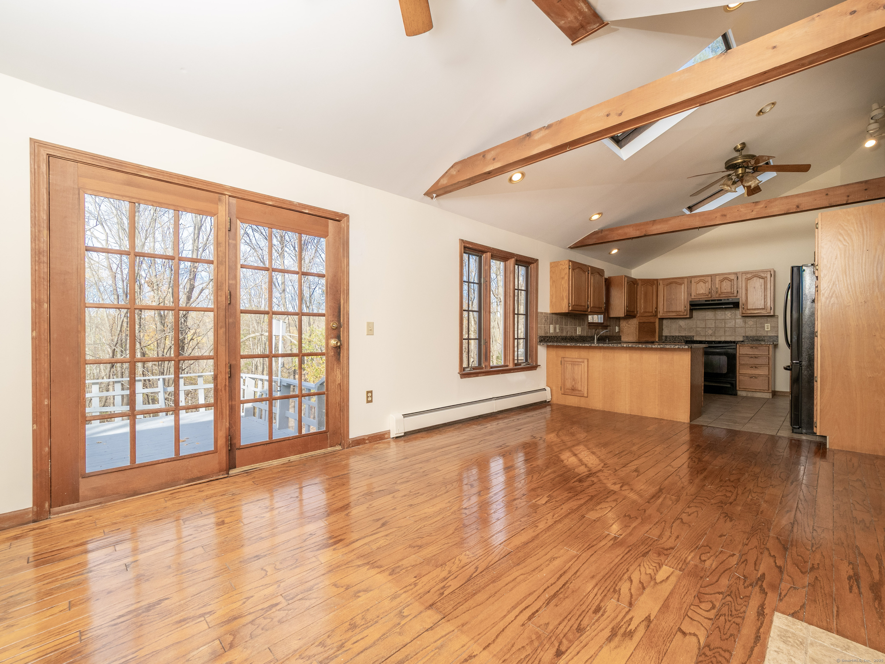 Ridgefield, Connecticut, 06877, United States, 4 Bedrooms Bedrooms, ,2 BathroomsBathrooms,Residential,For Sale,1989394