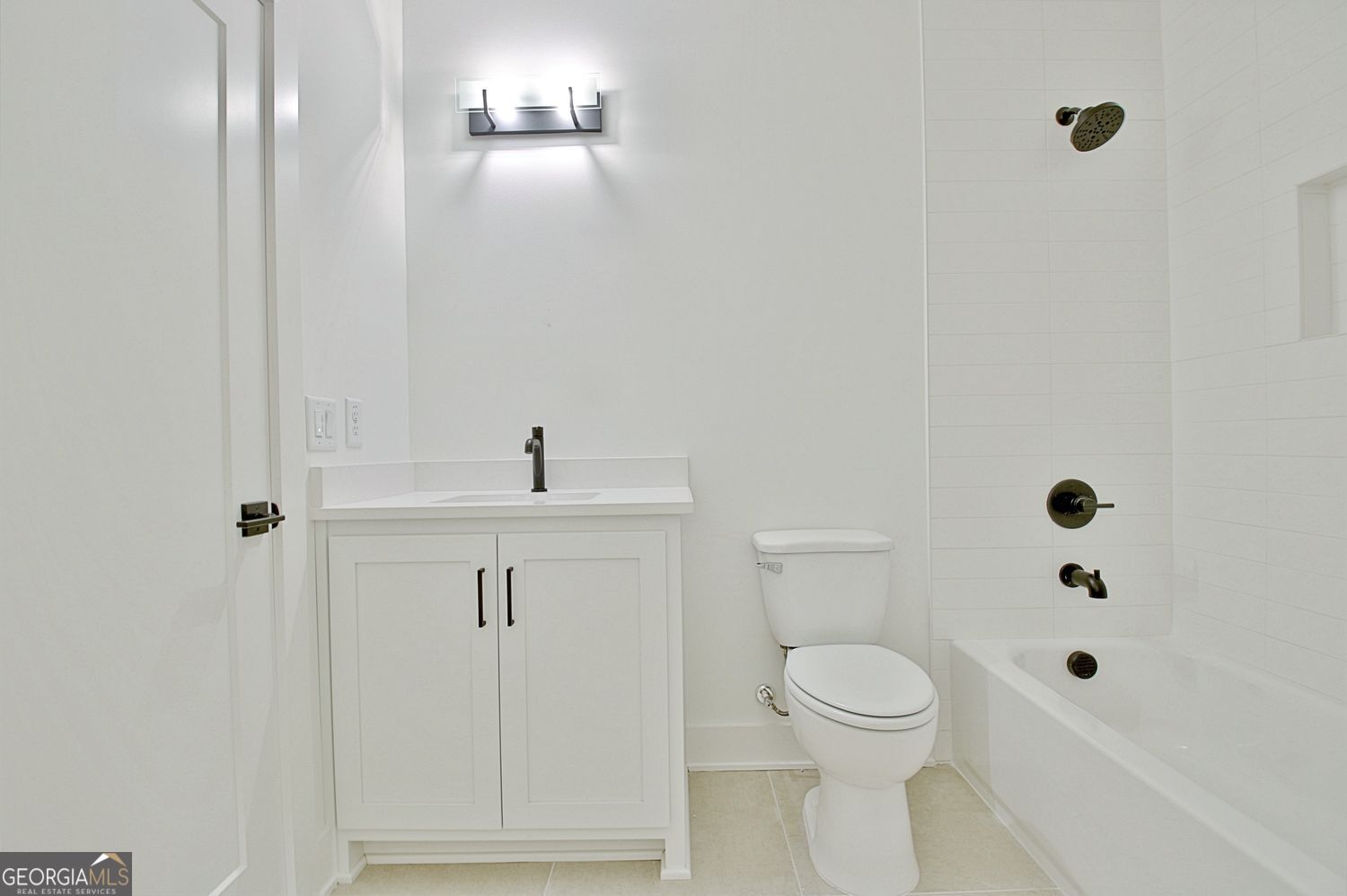 Tyrone, Georgia, 30290, United States, 6 Bedrooms Bedrooms, ,6 BathroomsBathrooms,Residential,For Sale,1859039