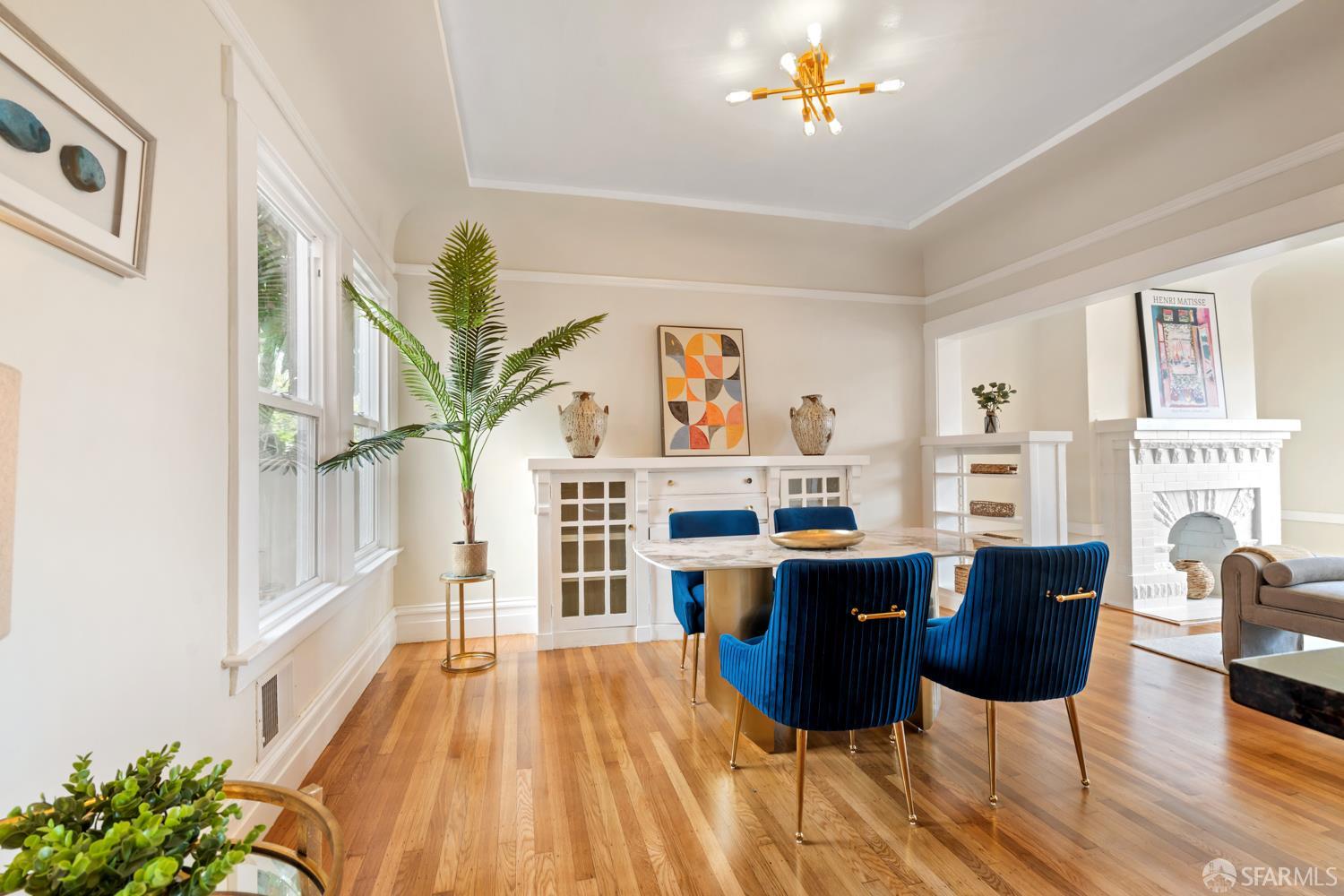 San Francisco, California, 94112, United States, 2 Bedrooms Bedrooms, ,3 BathroomsBathrooms,Residential,For Sale,1933594