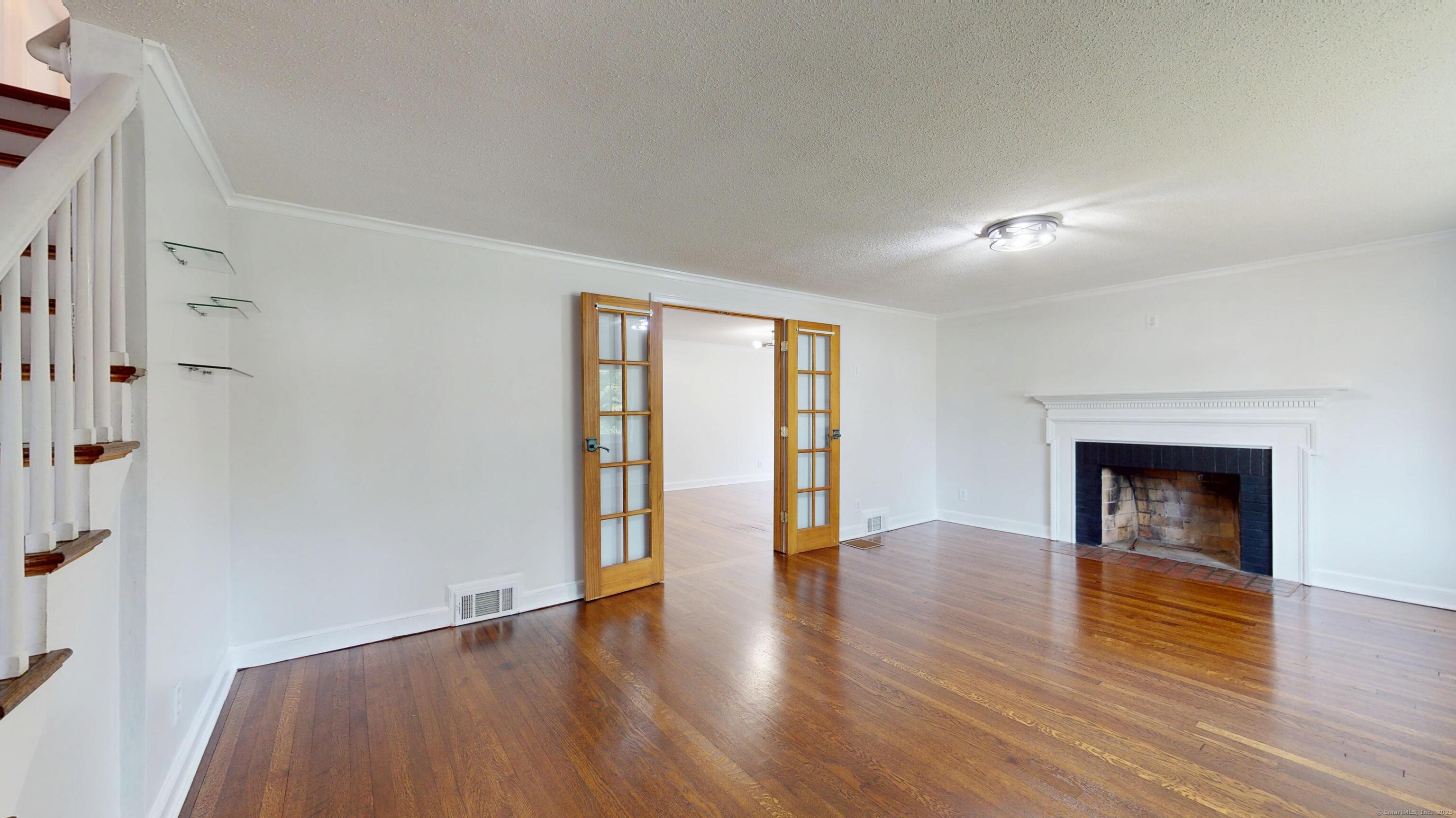 West Hartford, Connecticut, 06107, United States, 5 Bedrooms Bedrooms, ,3 BathroomsBathrooms,Residential,For Sale,1876446