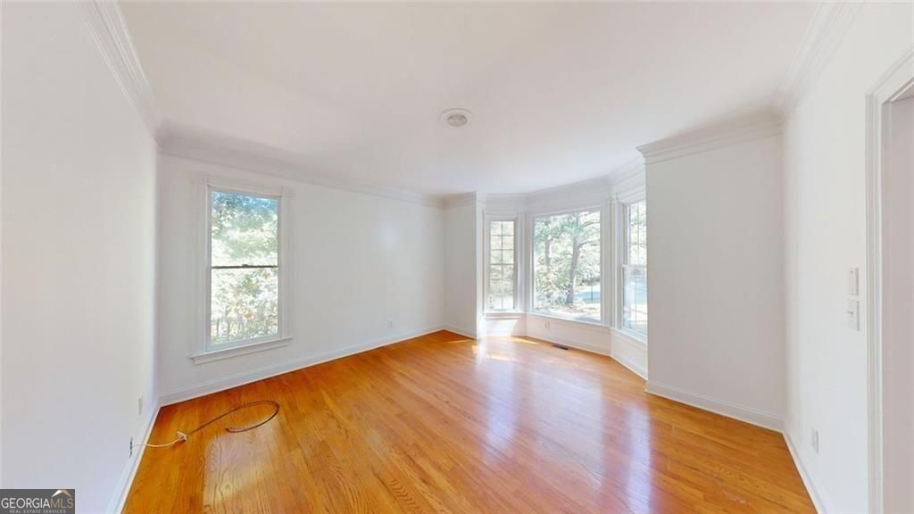 Newnan, Georgia, 30265, United States, 5 Bedrooms Bedrooms, ,5 BathroomsBathrooms,Residential,For Sale,1934725