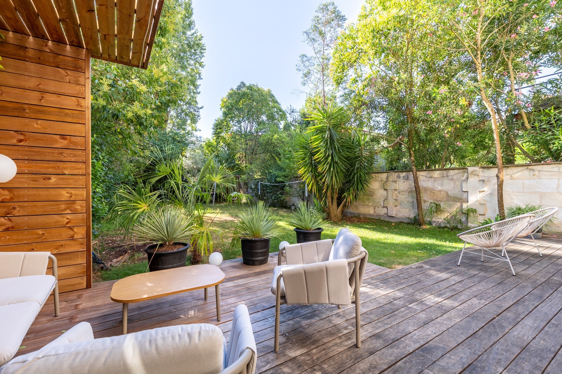  BORDEAUX – CROIX DE SEGUEY – EXCEPTIONAL APARTMENT WITH GARDEN – OPTIONAL PARKI… - 物件實景