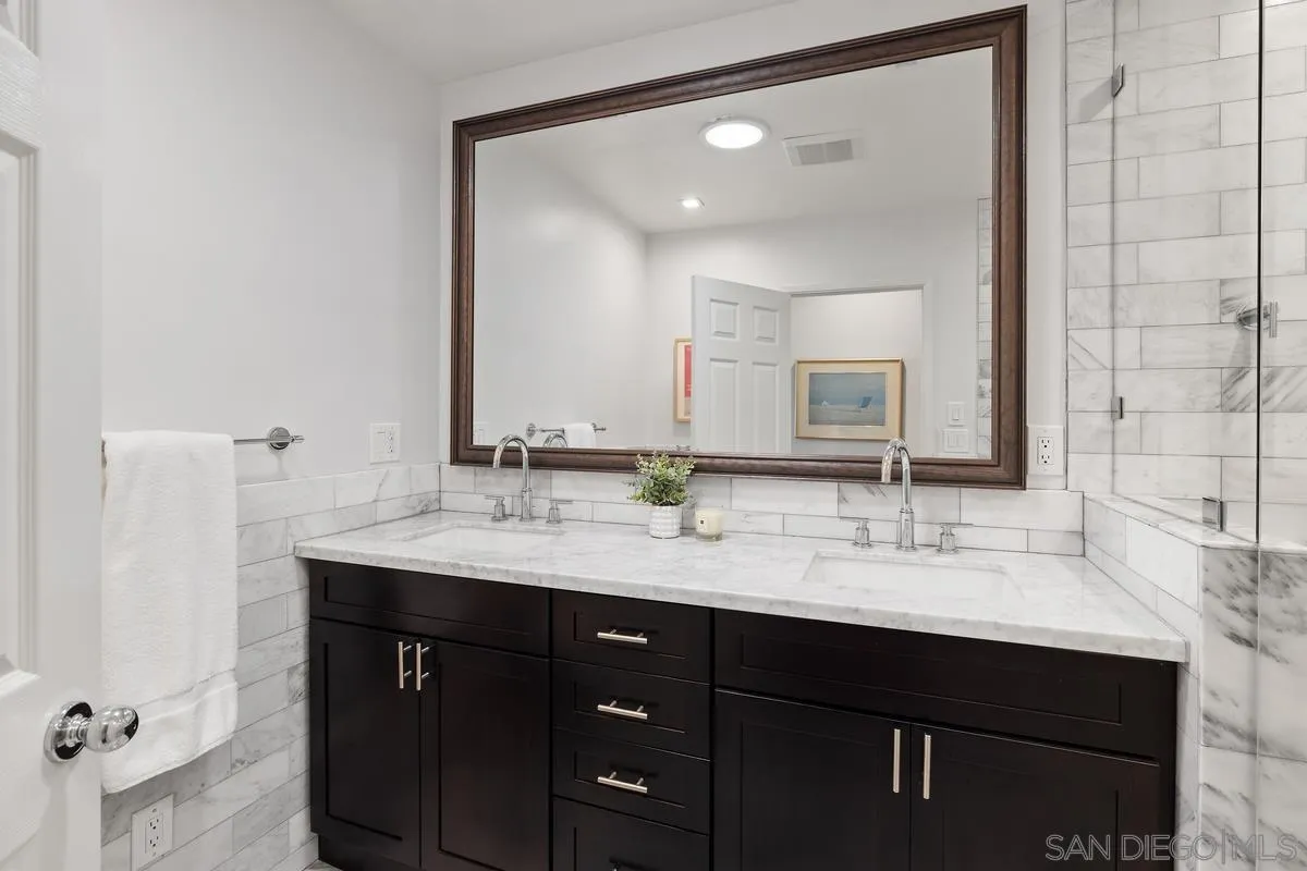San Diego, California, 92116, United States, 3 Bedrooms Bedrooms, ,3 BathroomsBathrooms,Residential,For Sale,1895813