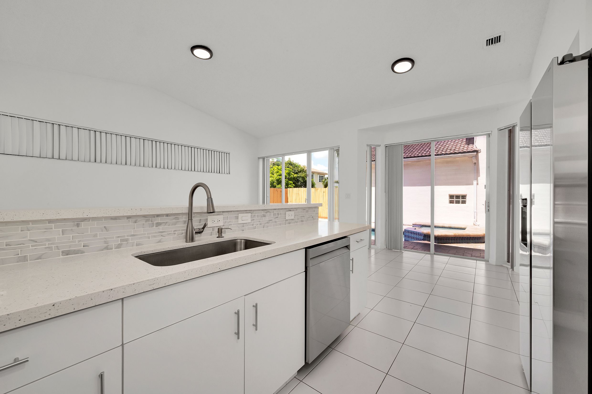  15558 SW 112th Dr, Miami, FL, 33196 - 物件實景
