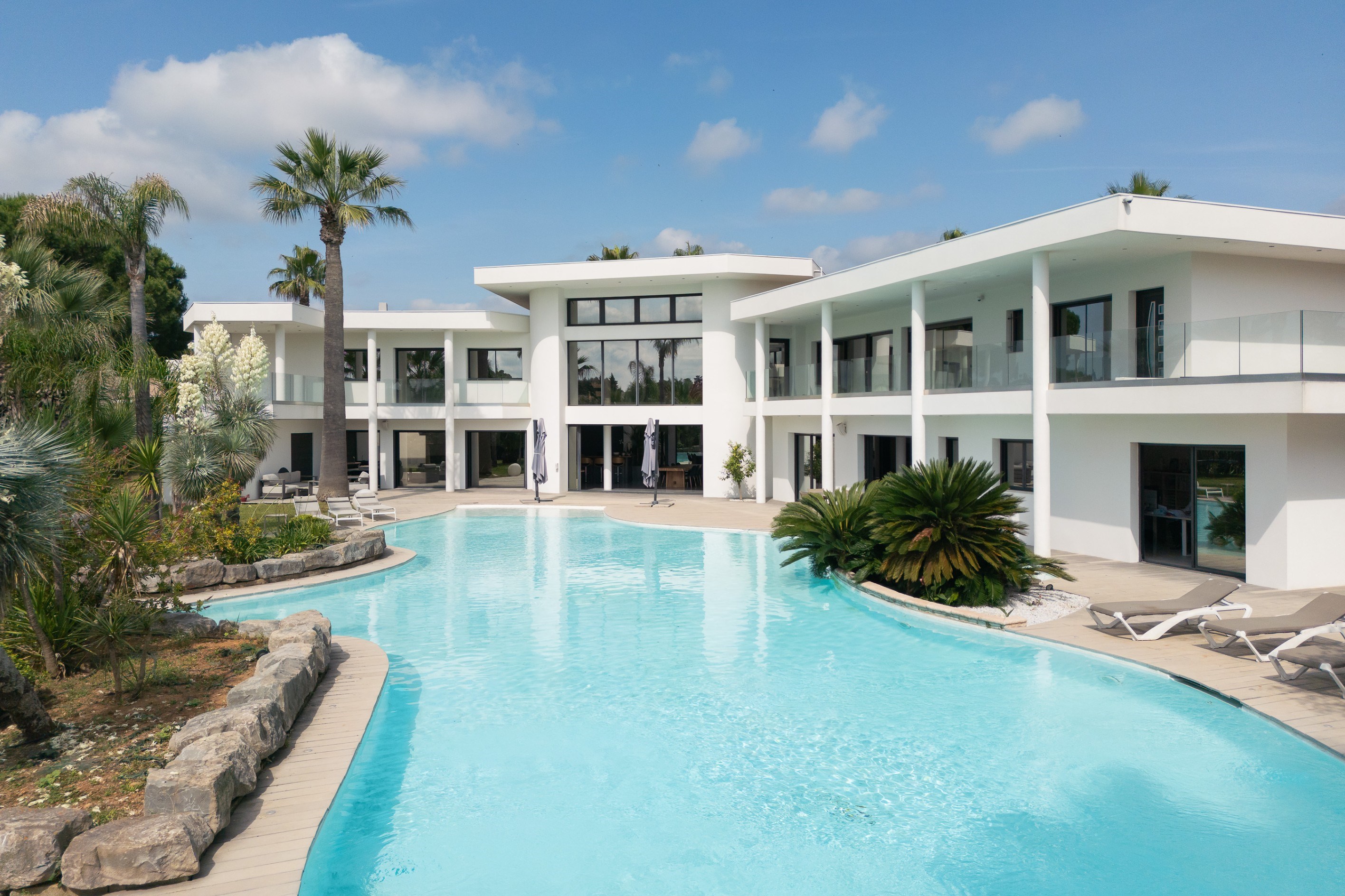  An amazing contemporary property - 物件實景