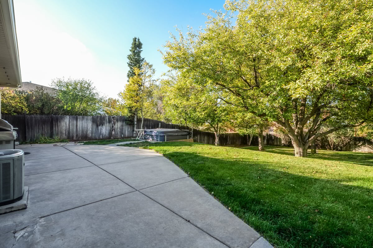 Cheyenne, Wyoming, 8200, United States, 6 Bedrooms Bedrooms, ,2 BathroomsBathrooms,Residential,For Sale,2007508