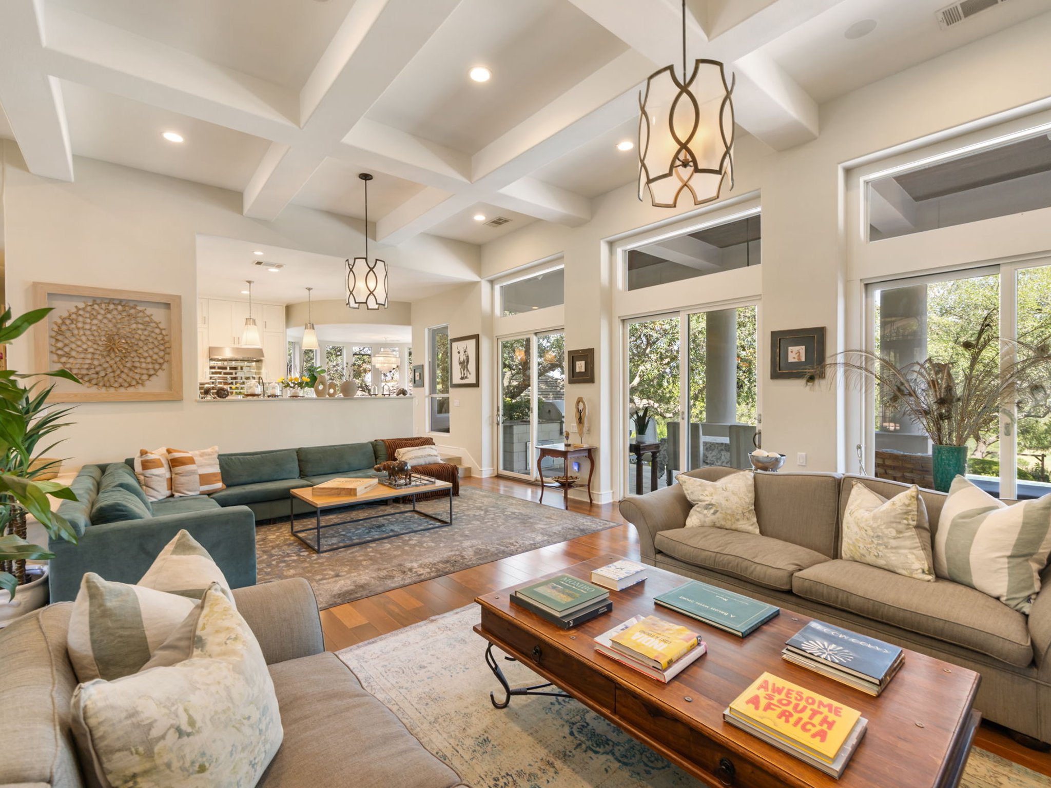  Private 2+ Acre Barton Creek Estate with Hill Country Views, Pool & Guest House - 物件實景