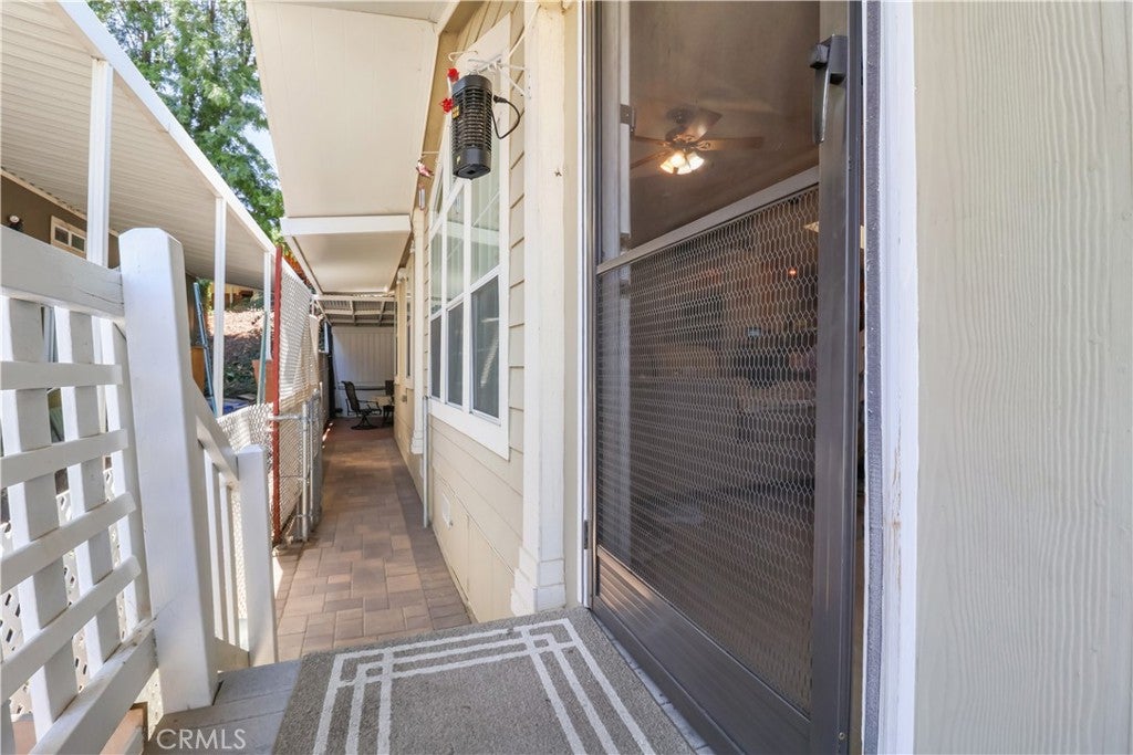 Woodland Hills, California, 91364, United States, 3 Bedrooms Bedrooms, ,2 BathroomsBathrooms,Residential,For Sale,1895841