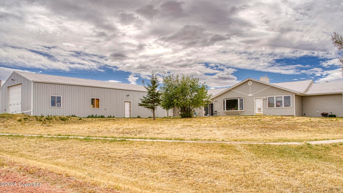 Gillette, Wyoming, 82718, United States, 3 Bedrooms Bedrooms, ,3 BathroomsBathrooms,Residential,For Sale,1977220