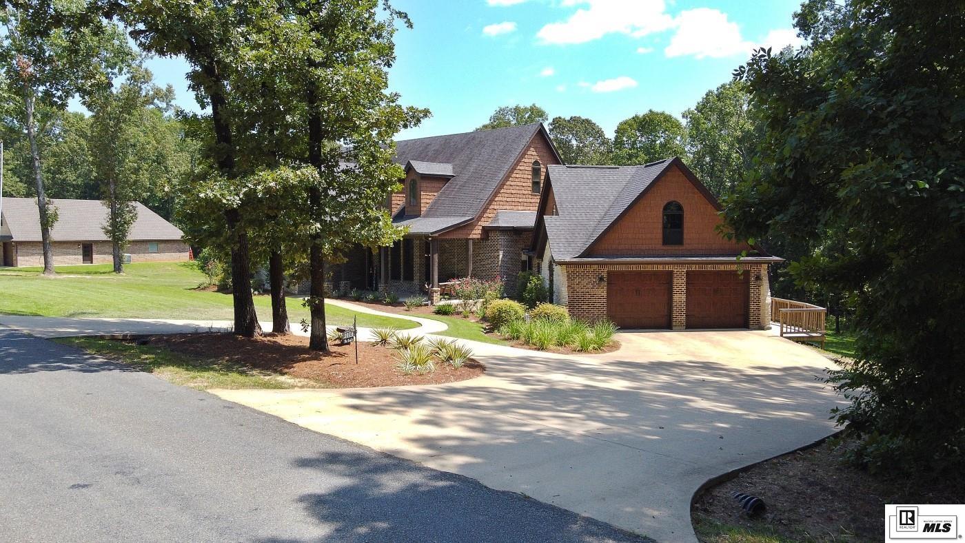 West Monroe, Louisiana, 71292, United States, 3 Bedrooms Bedrooms, ,4 BathroomsBathrooms,Residential,For Sale,1959041