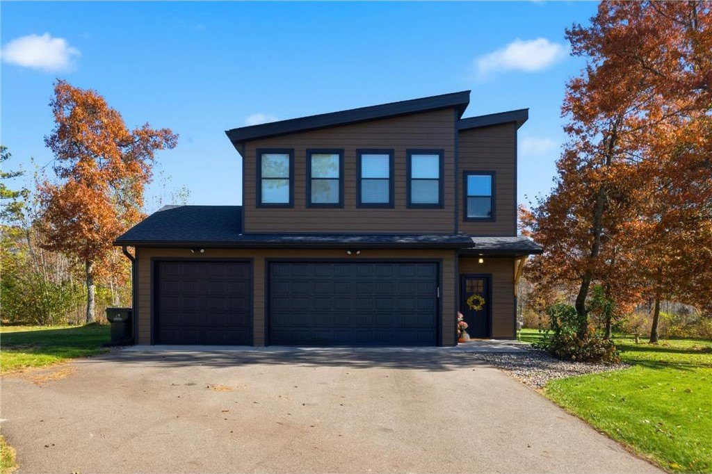 Brainerd, Minnesota, 56401, United States, 4 Bedrooms Bedrooms, ,2 BathroomsBathrooms,Residential,For Sale,1996764