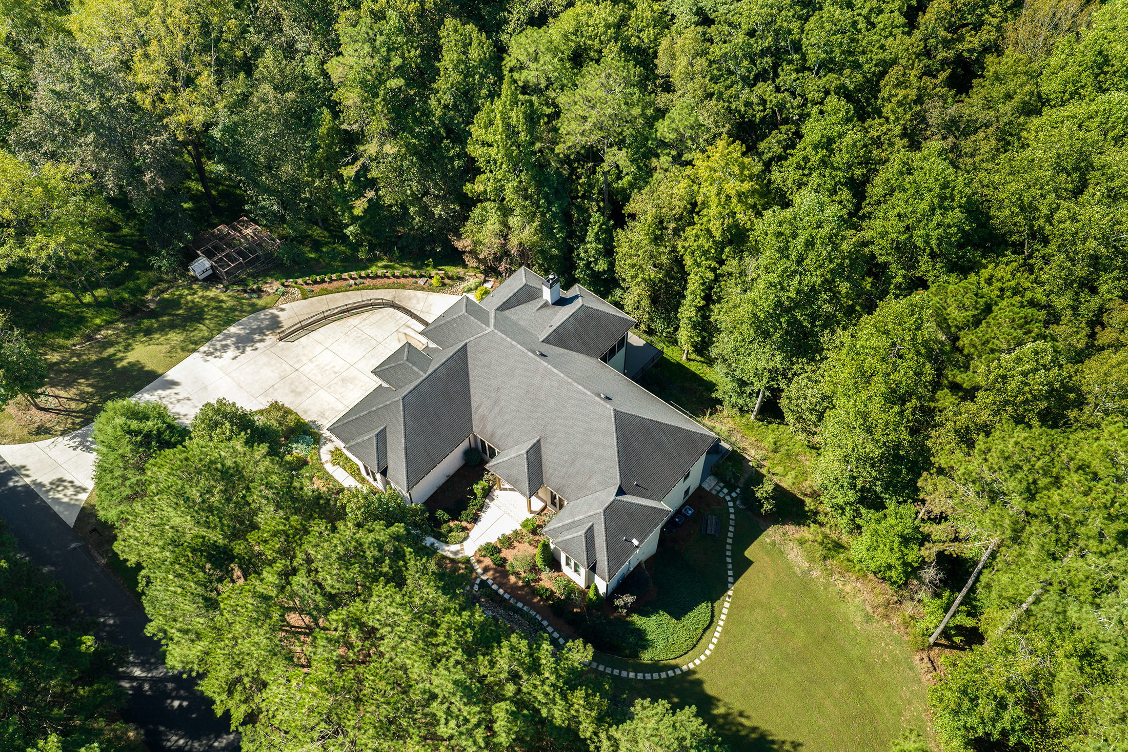  A Custom Residence Designed with an Impressive Sense of Volume - 物件實景