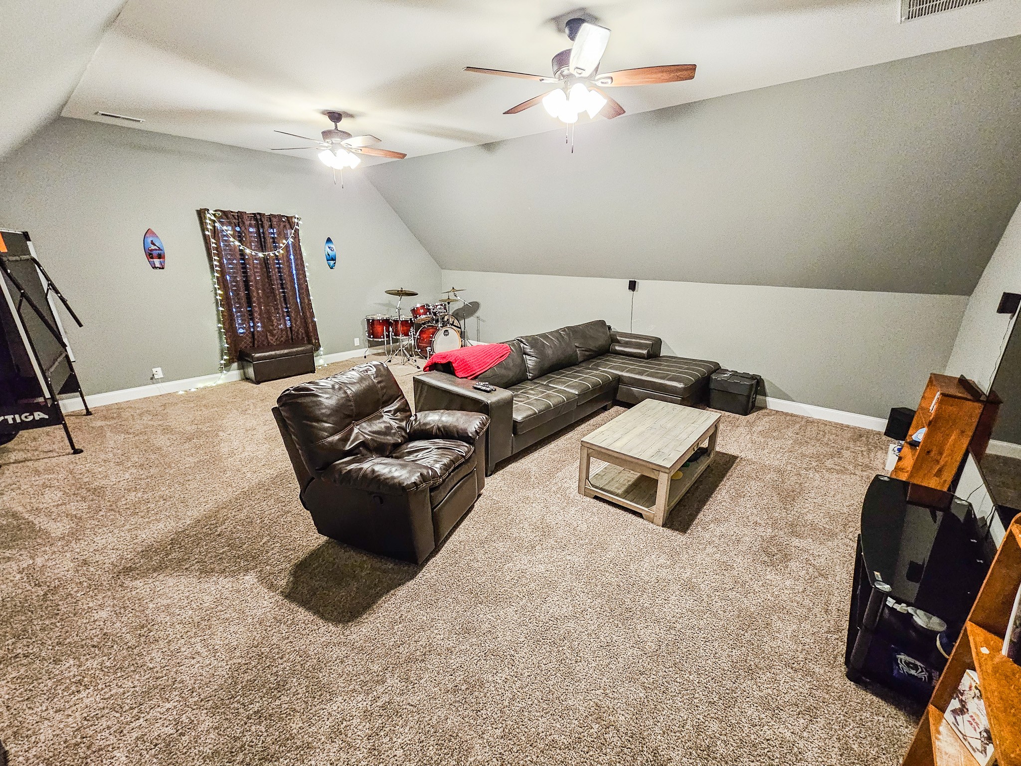 Christiana, Tennessee, 37037, United States, 4 Bedrooms Bedrooms, ,3 BathroomsBathrooms,Residential,For Sale,1903723