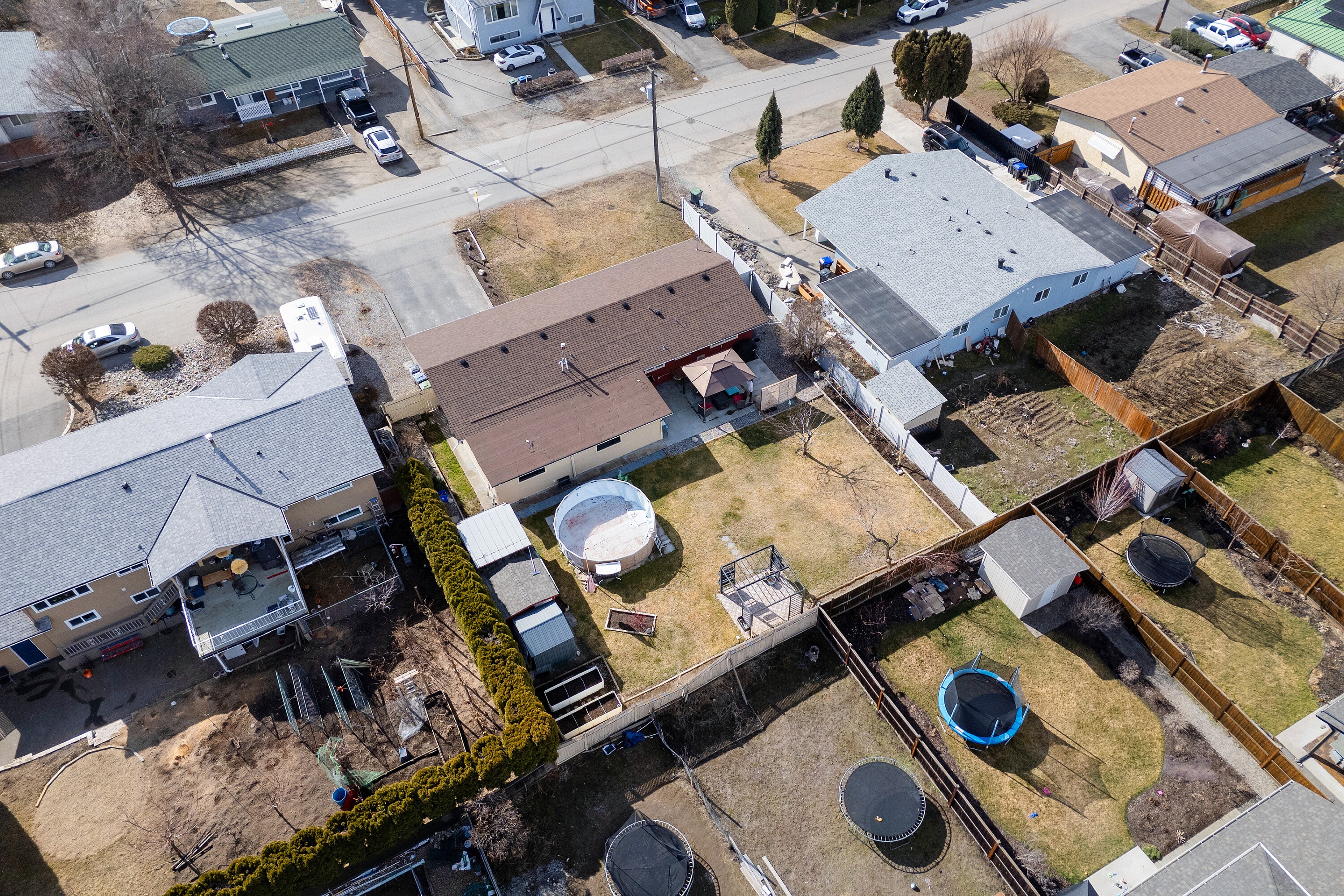  Rancher on a Flat Lot - 物件實景