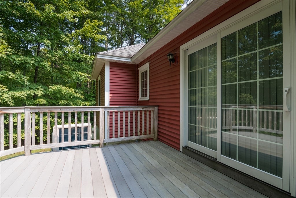 Bernardston, Massachusetts, 01337, United States, 3 Bedrooms Bedrooms, ,3 BathroomsBathrooms,Residential,For Sale,1912455