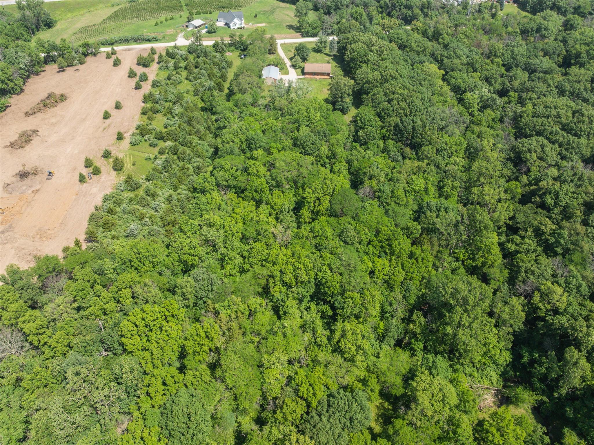 Adel, Iowa, 50003, United States, 3 Bedrooms Bedrooms, ,2 BathroomsBathrooms,Residential,For Sale,1888618