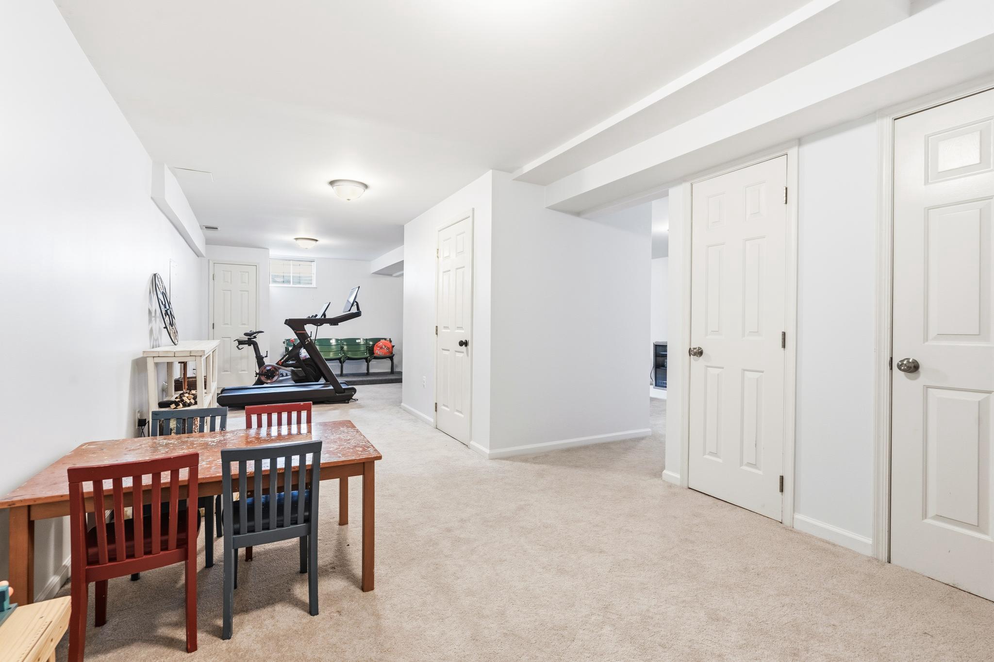  1307 Boulder Crest Court, Herndon, VA, 20170 - 物件實景