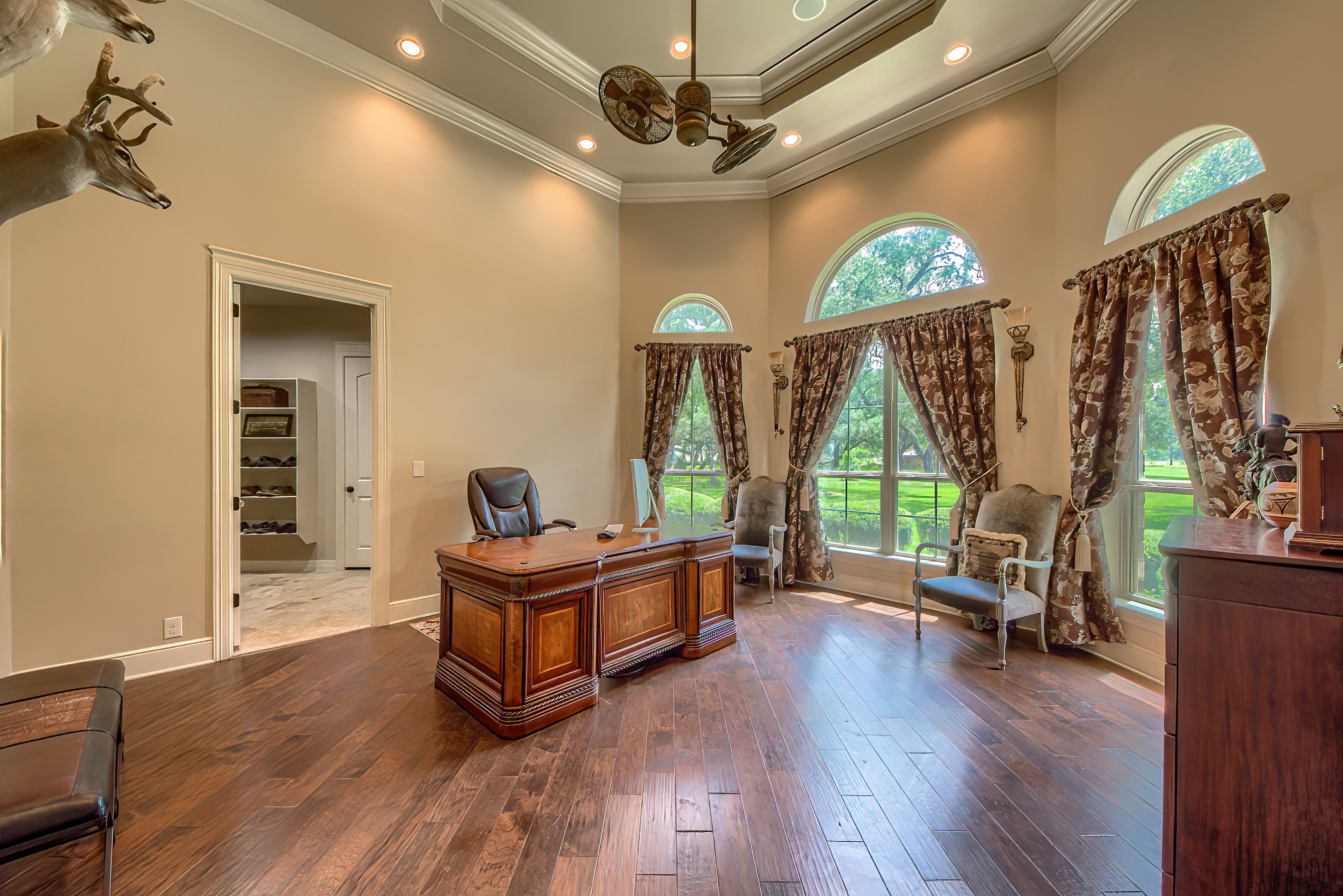 Seguin, Texas, 78155, United States, 7 Bedrooms Bedrooms, ,7 BathroomsBathrooms,Residential,For Sale,1994199