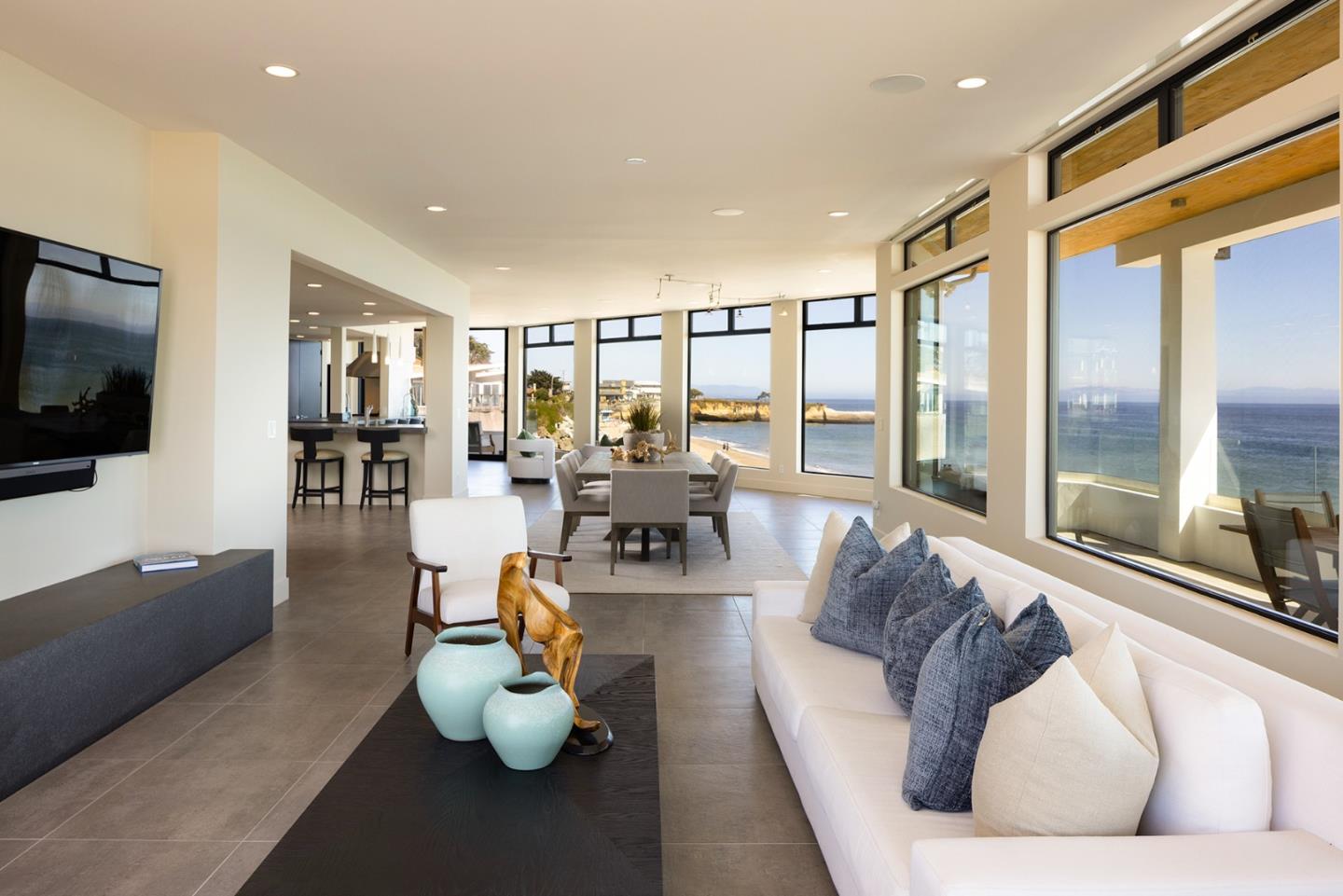 Santa Cruz, California, 95062, United States, 4 Bedrooms Bedrooms, ,4 BathroomsBathrooms,Residential,For Sale,1898604