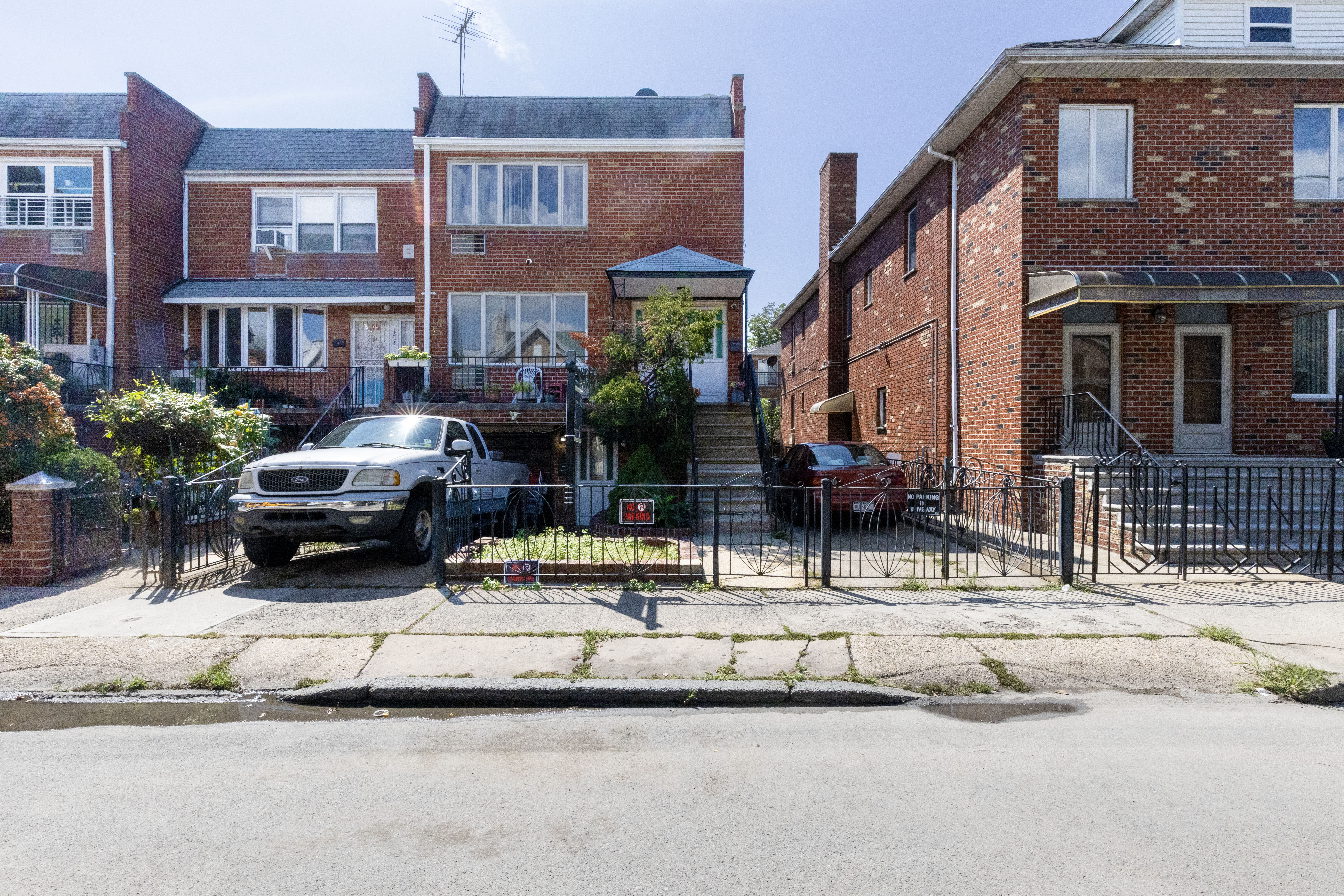 1824 82nd st, Brooklyn, New York, 11214, United States, 7 Bedrooms Bedrooms, ,5 BathroomsBathrooms,Residential,For Sale,1824 82nd st,1341788