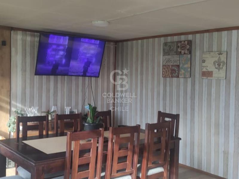 Puerto Varas, Chile, 4 Bedrooms Bedrooms, ,3 BathroomsBathrooms,Residential,For Sale,1969296