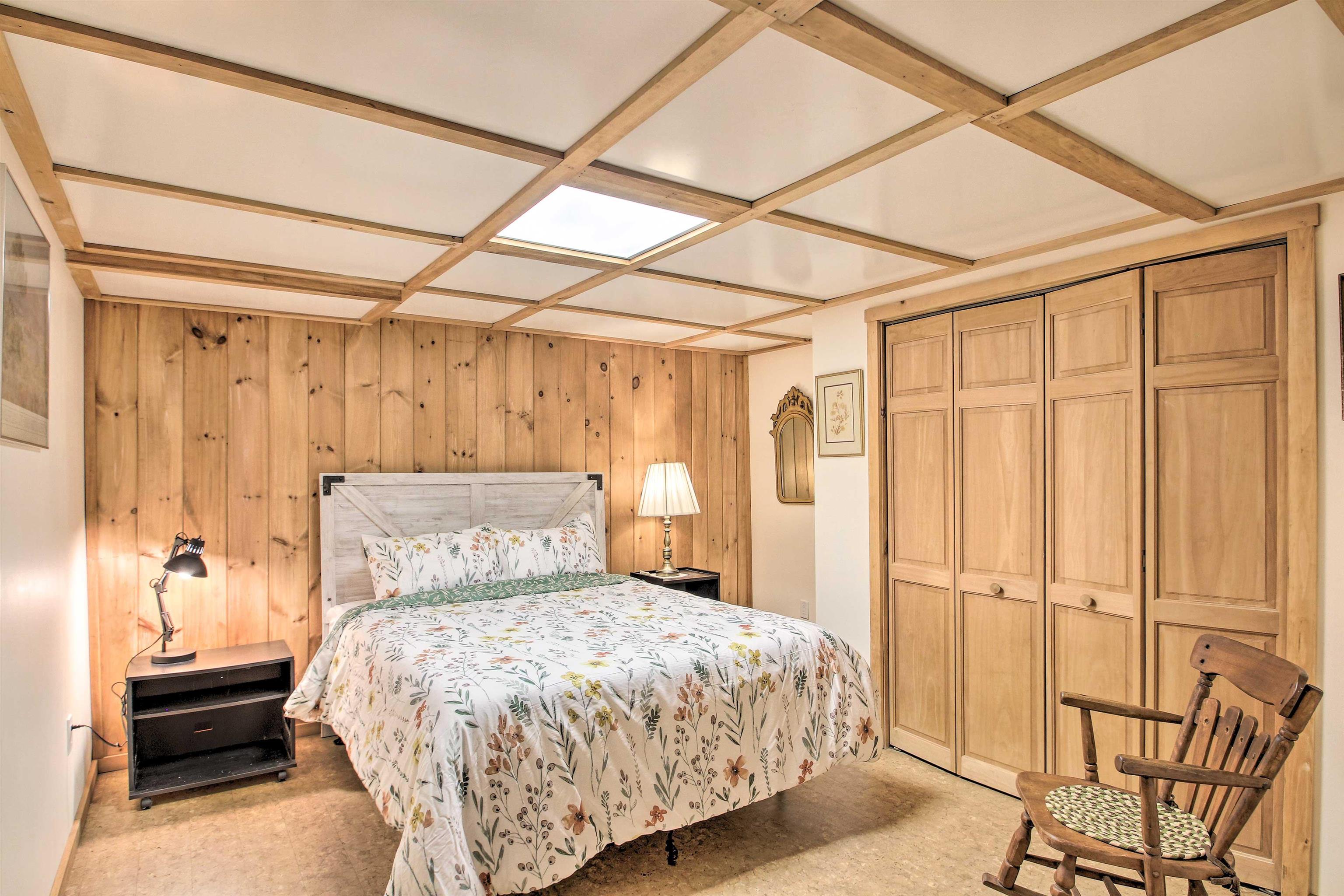 Easton, New Hampshire, 03580, United States, 3 Bedrooms Bedrooms, ,2 BathroomsBathrooms,Residential,For Sale,1846634