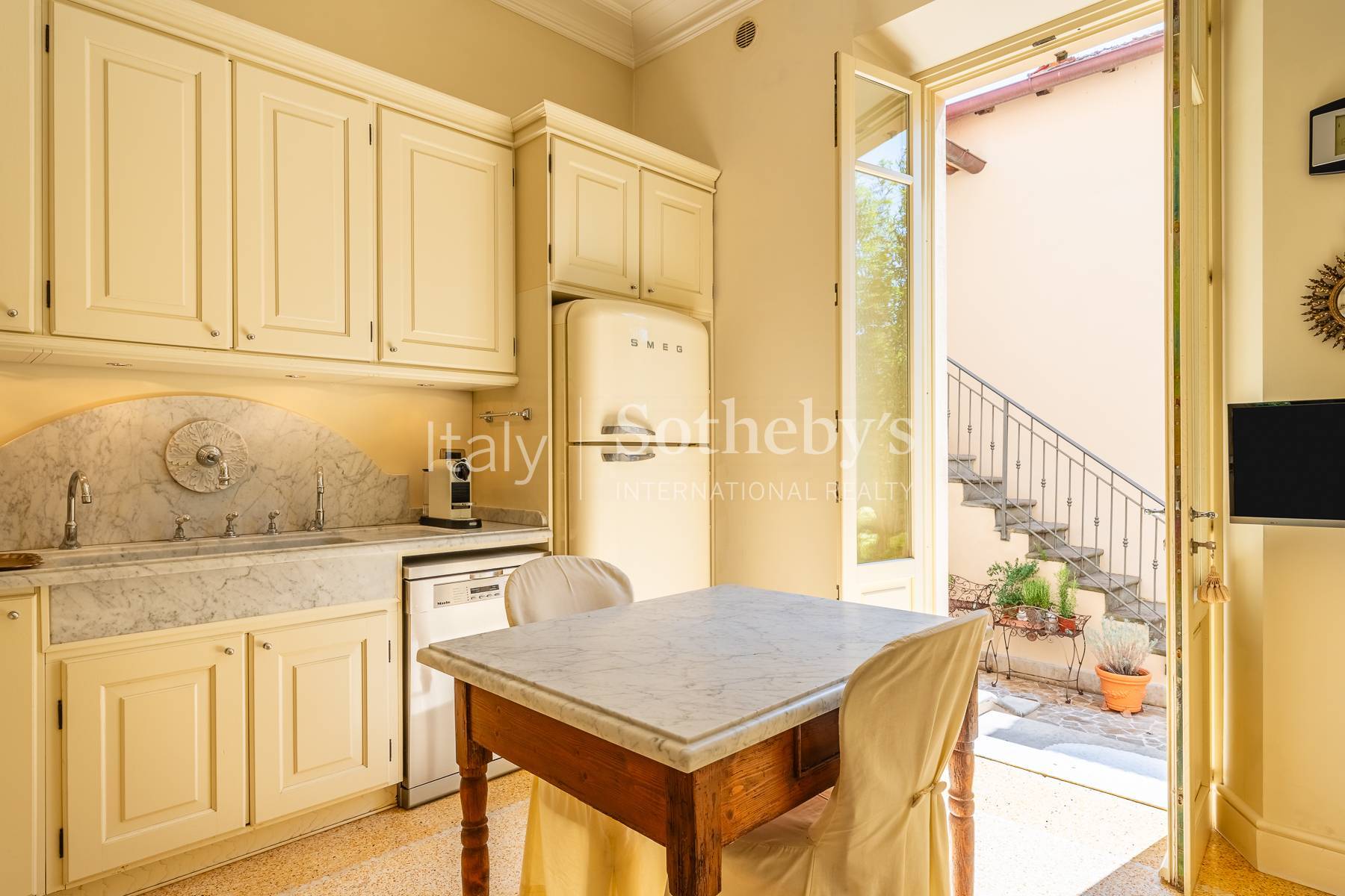  Elegant villa with dépendance in Forte dei Marmi - 物件實景