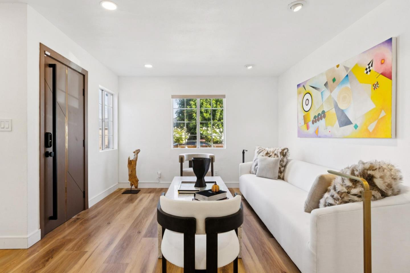 East Palo Alto, California, 94303, United States, 3 Bedrooms Bedrooms, ,2 BathroomsBathrooms,Residential,For Sale,1947382