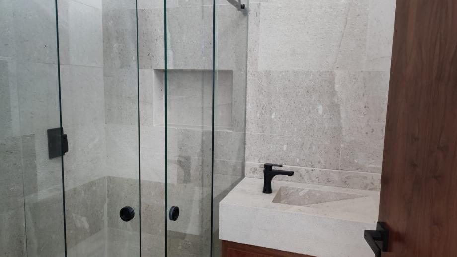 Adolfo Aymes, Torreón, Coahuila de Zaragoza, 27148, Mexico, 2 Bedrooms Bedrooms, ,2 BathroomsBathrooms,Residential,For Sale,Adolfo Aymes,1531556