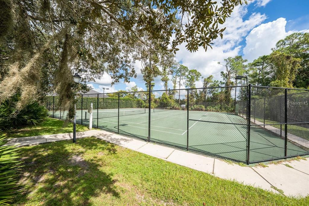Oviedo, Florida, 32765, United States, 4 Bedrooms Bedrooms, ,3 BathroomsBathrooms,Residential,For Sale,1849988