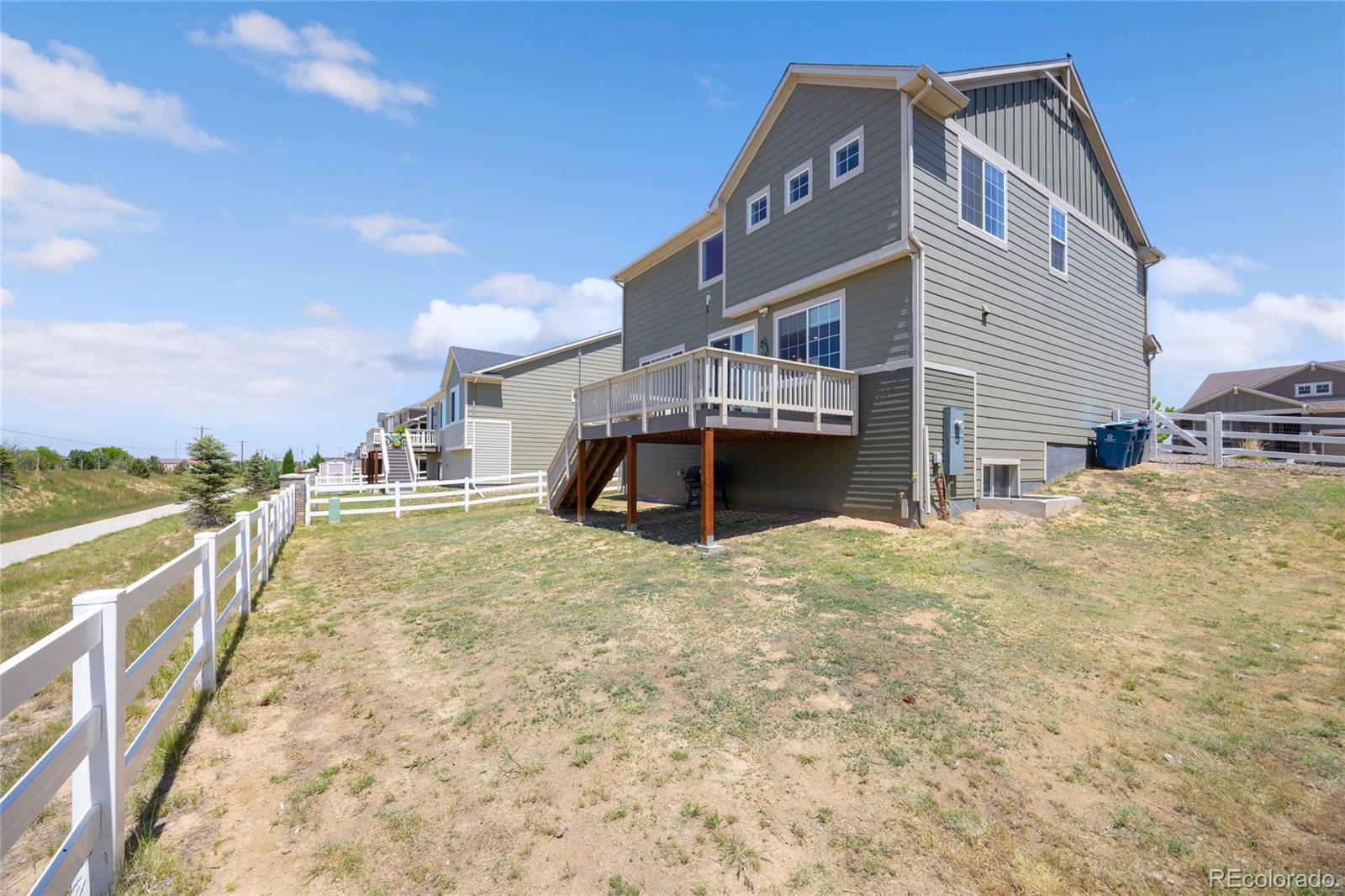 Henderson, Colorado, 80640, United States, 4 Bedrooms Bedrooms, ,3 BathroomsBathrooms,Residential,For Sale,1827376