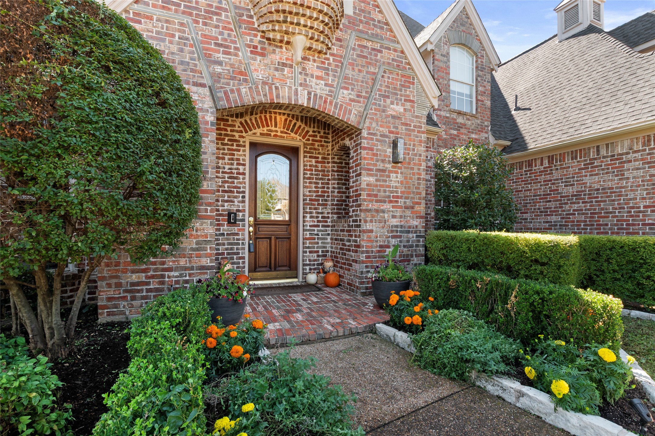 Southlake, Texas, 76092, United States, 5 Bedrooms Bedrooms, ,6 BathroomsBathrooms,Residential,For Sale,1962326