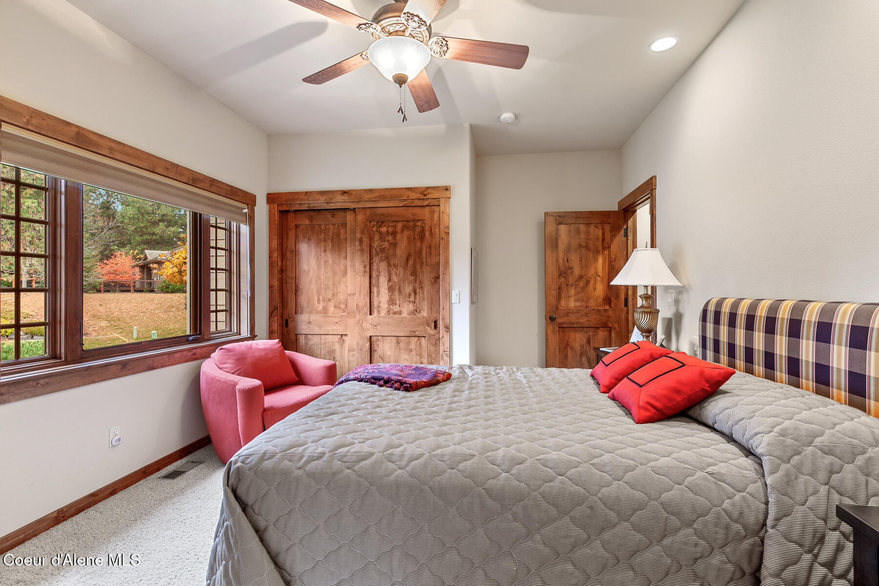 Hayden, Idaho, 83835, United States, 5 Bedrooms Bedrooms, ,4 BathroomsBathrooms,Residential,For Sale,1989952