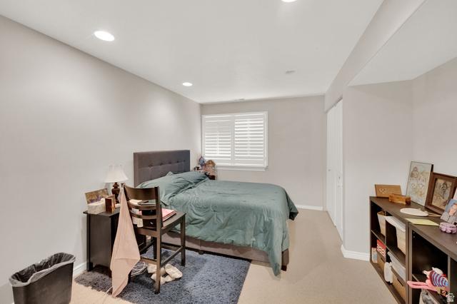 Murray, Utah, 84107, United States, 5 Bedrooms Bedrooms, ,4 BathroomsBathrooms,Residential,For Sale,2002445