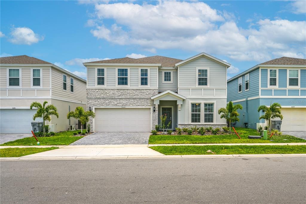 Davenport, Florida, 33897, United States, 9 Bedrooms Bedrooms, ,8 BathroomsBathrooms,Residential,For Sale,1964682