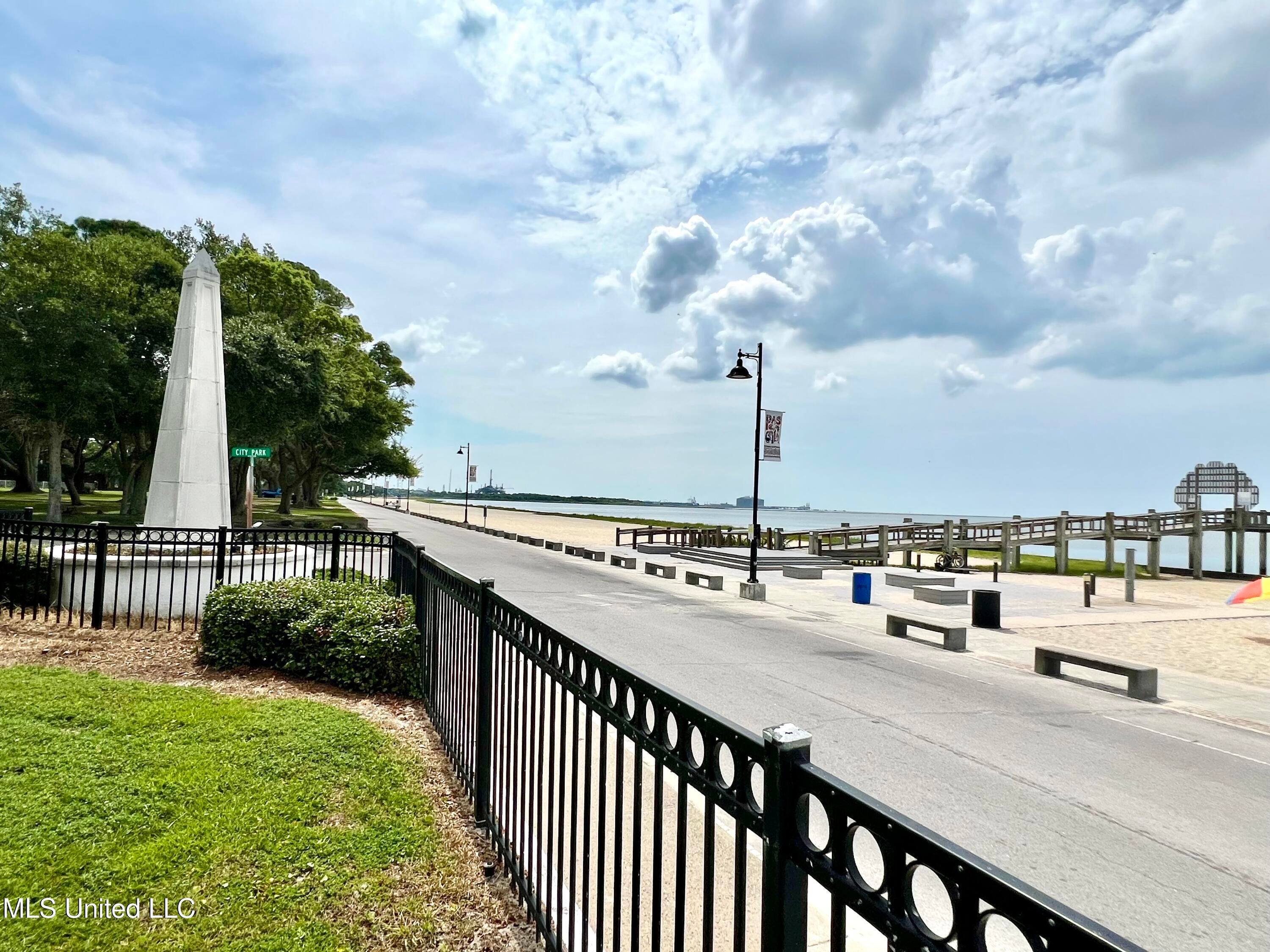 Pascagoula, Mississippi, 39567, United States, 4 Bedrooms Bedrooms, ,3 BathroomsBathrooms,Residential,For Sale,1732005