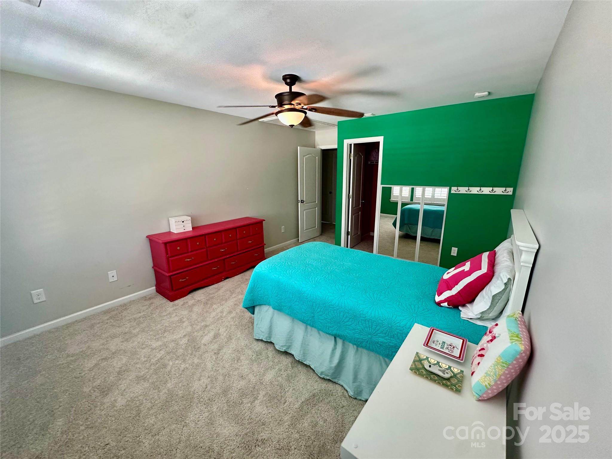 Lancaster, South Carolina, 29720, United States, 5 Bedrooms Bedrooms, ,4 BathroomsBathrooms,Residential,For Sale,1885267