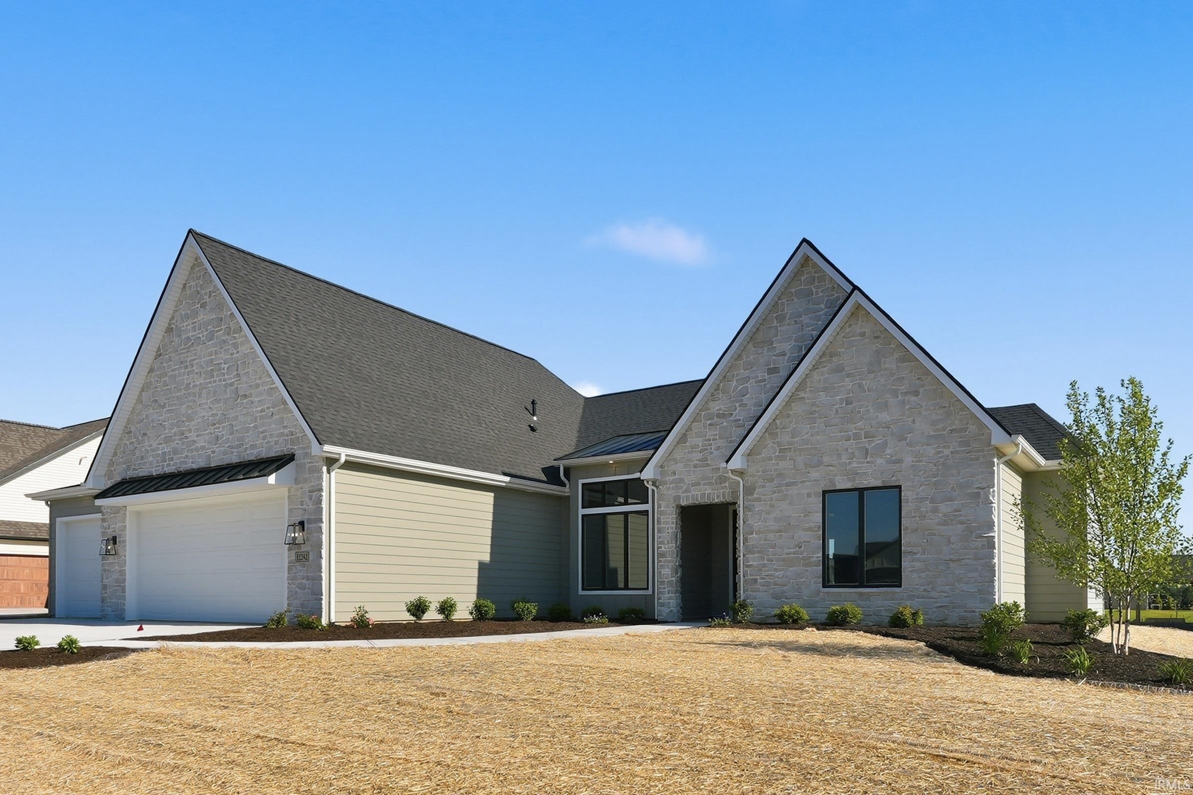 Fort Wayne, Indiana, 46814, United States, 3 Bedrooms Bedrooms, ,3 BathroomsBathrooms,Residential,For Sale,2026433