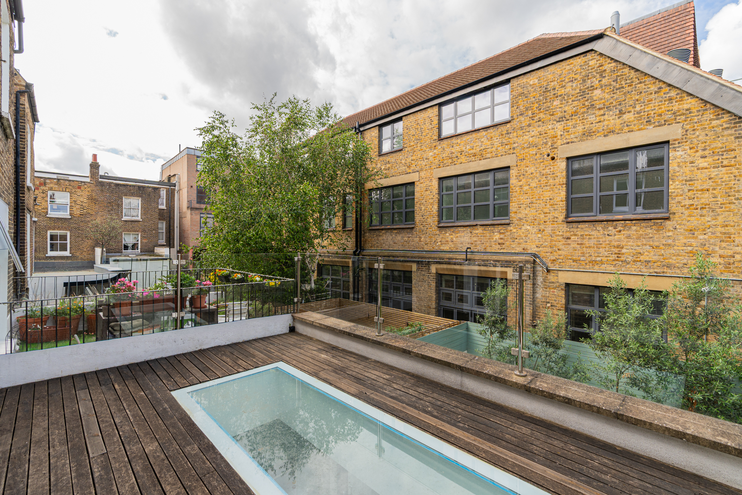 A Contemporary Fulham Family House with a South-Facing Garden - 物件實景