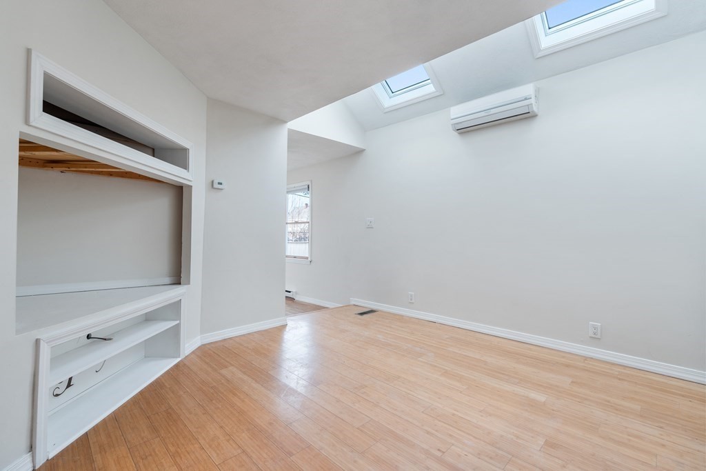 Dedham, Massachusetts, 02136, United States, 3 Bedrooms Bedrooms, ,2 BathroomsBathrooms,Residential,For Sale,1927811
