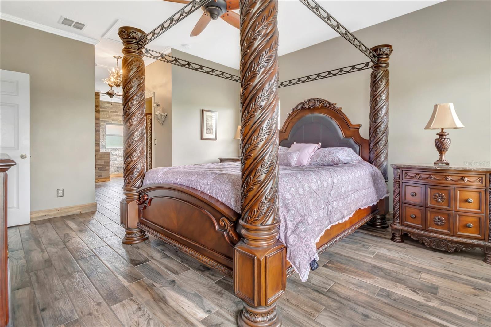GROVELAND, Florida, 34736, United States, 3 Bedrooms Bedrooms, ,2 BathroomsBathrooms,Residential,For Sale,1932876