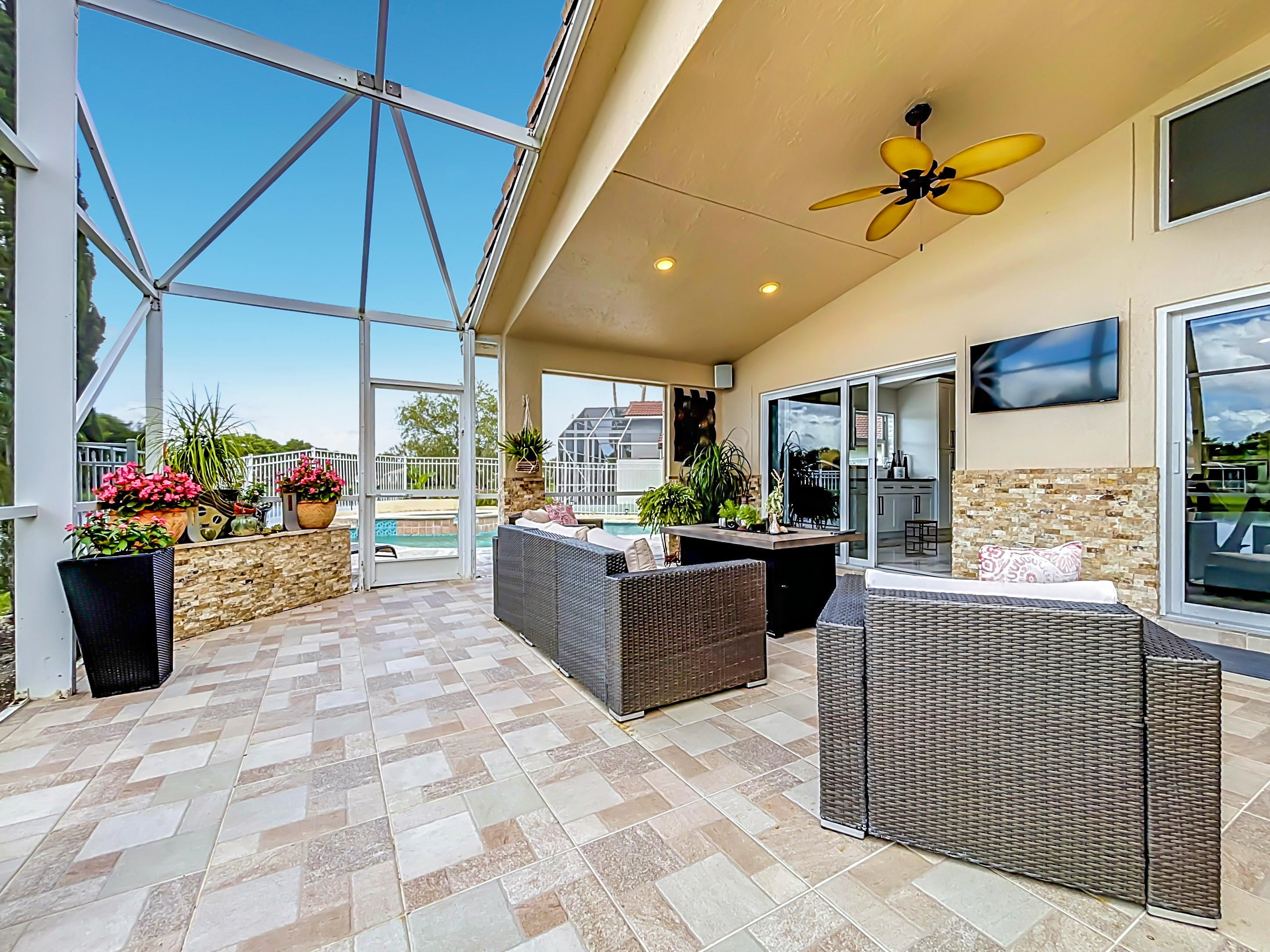  9889 Agnello St, Lake Worth, FL, 33467 - 物件實景