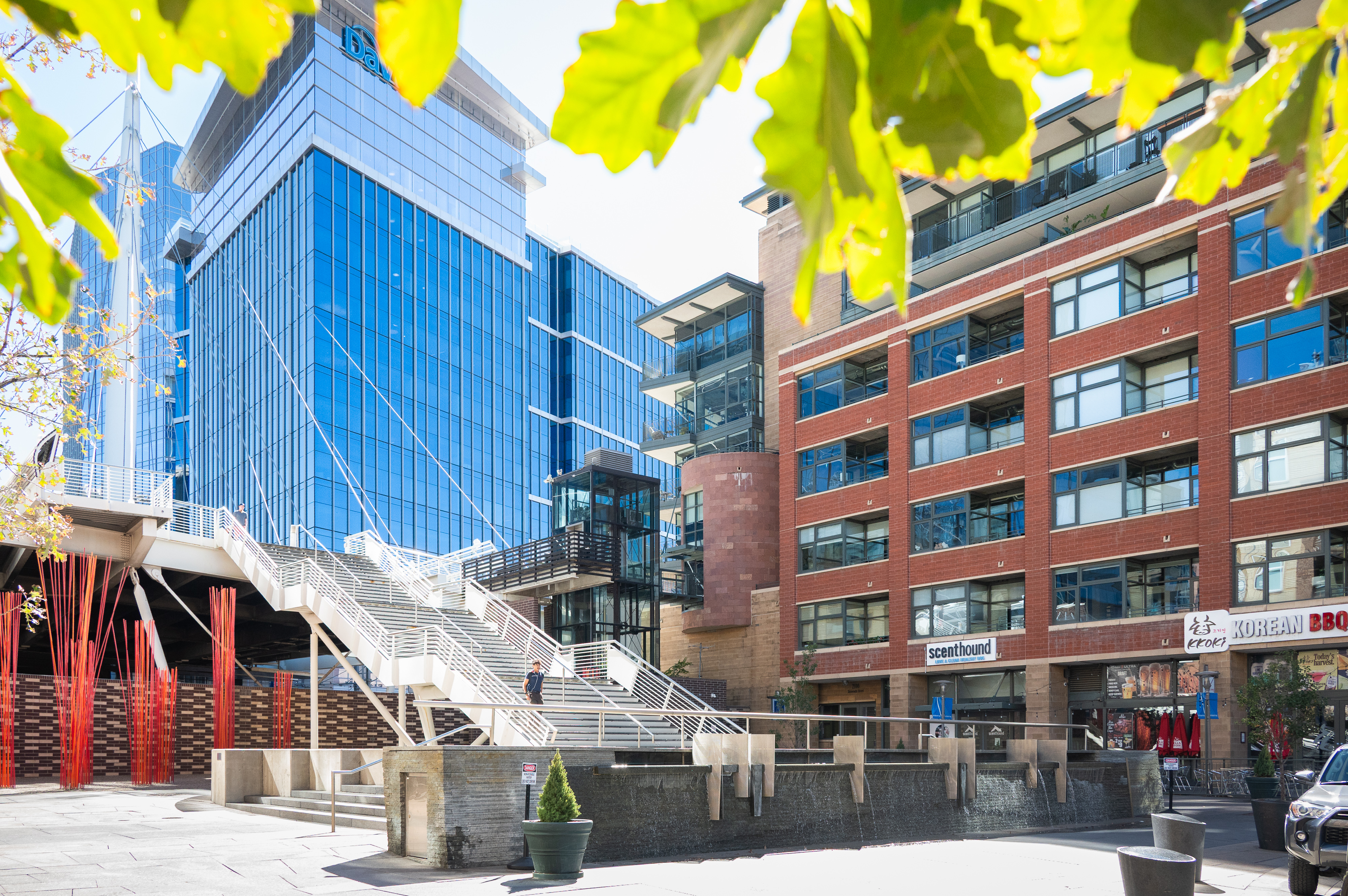  Architectural Gem at Promenade Lofts - 物件實景