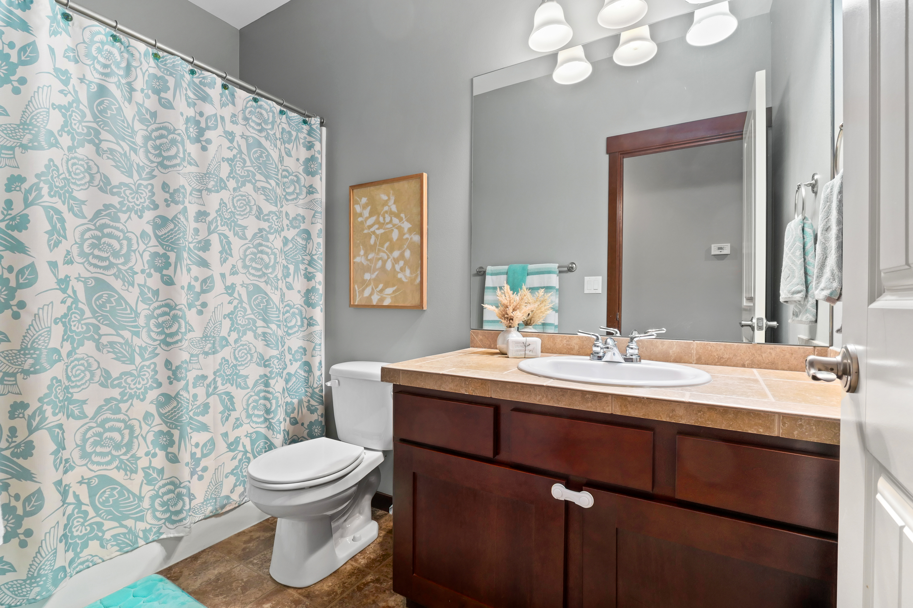  Quail Run  Refined Northwest Living in Arlington Heights - 物件實景